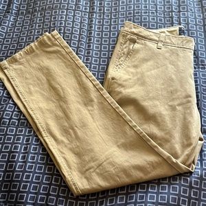 Men’s Dockers Khaki Pants 33 waist 30 length